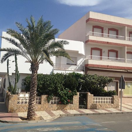 Apartamentos Sol Andaluz 카로보네라스 외부 사진