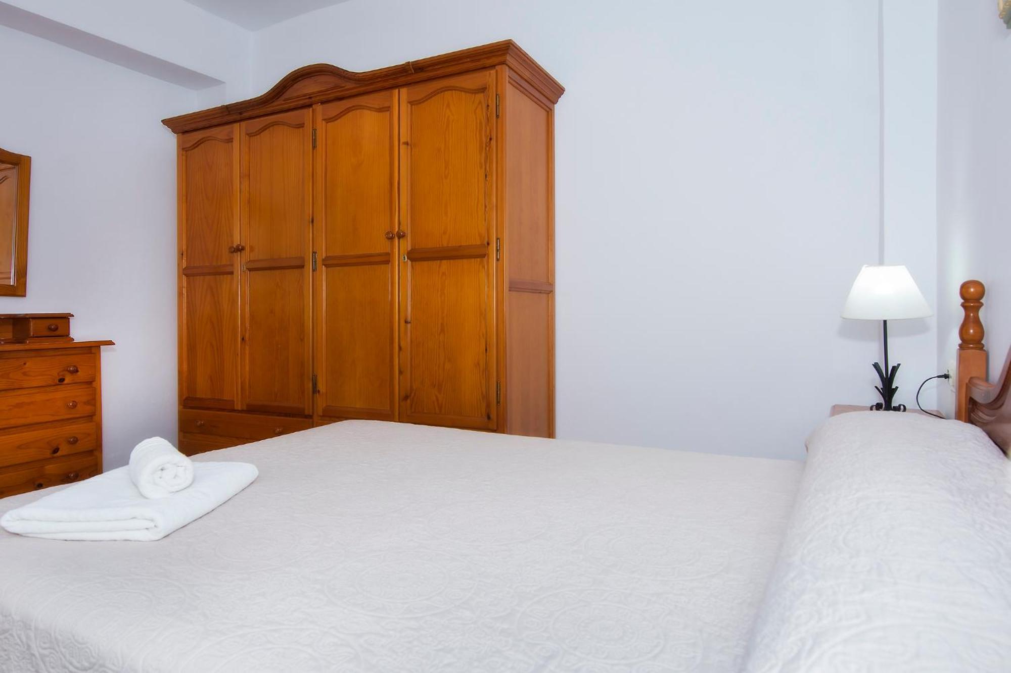 Apartamentos Sol Andaluz 카로보네라스 외부 사진