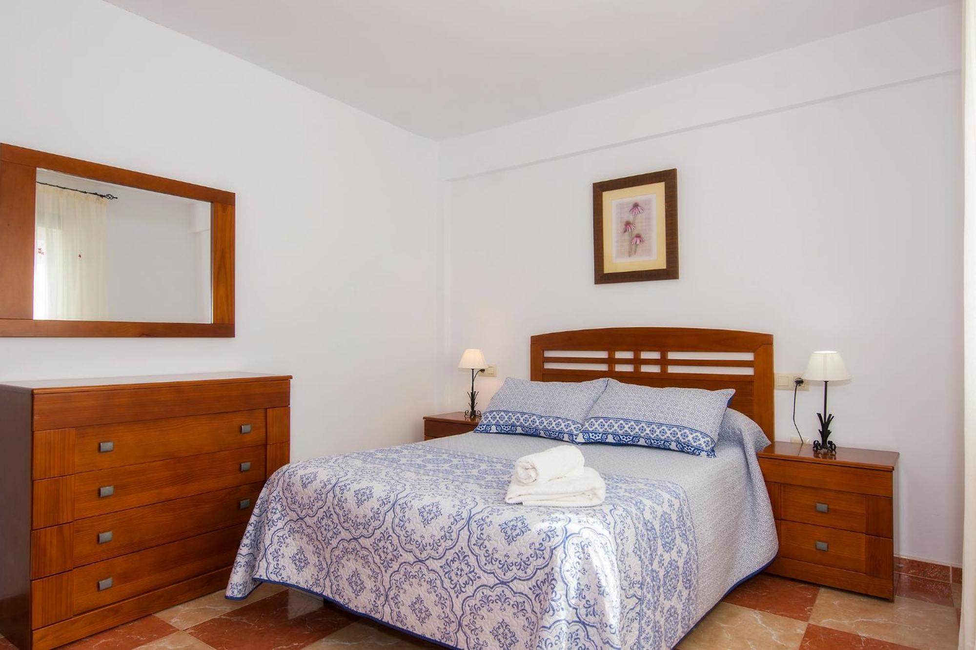Apartamentos Sol Andaluz 카로보네라스 외부 사진