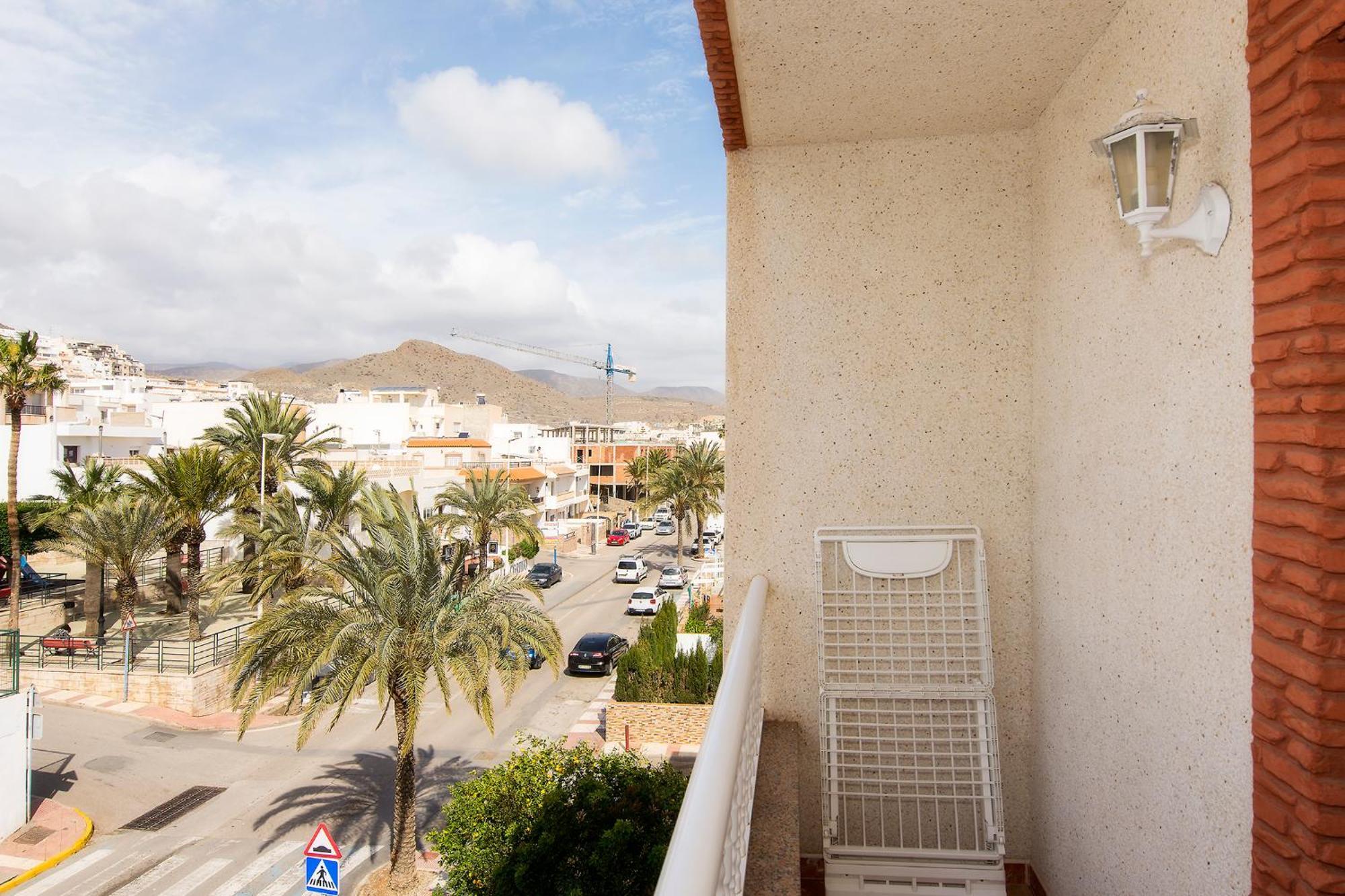 Apartamentos Sol Andaluz 카로보네라스 외부 사진